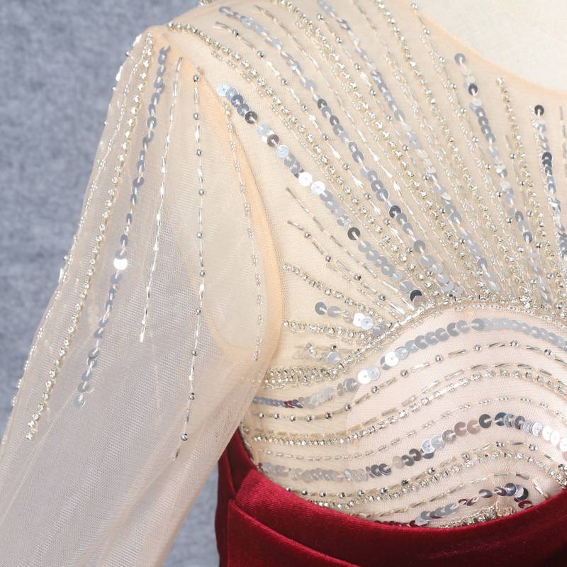 Beads are thin temperament fishtail skirt host dresses