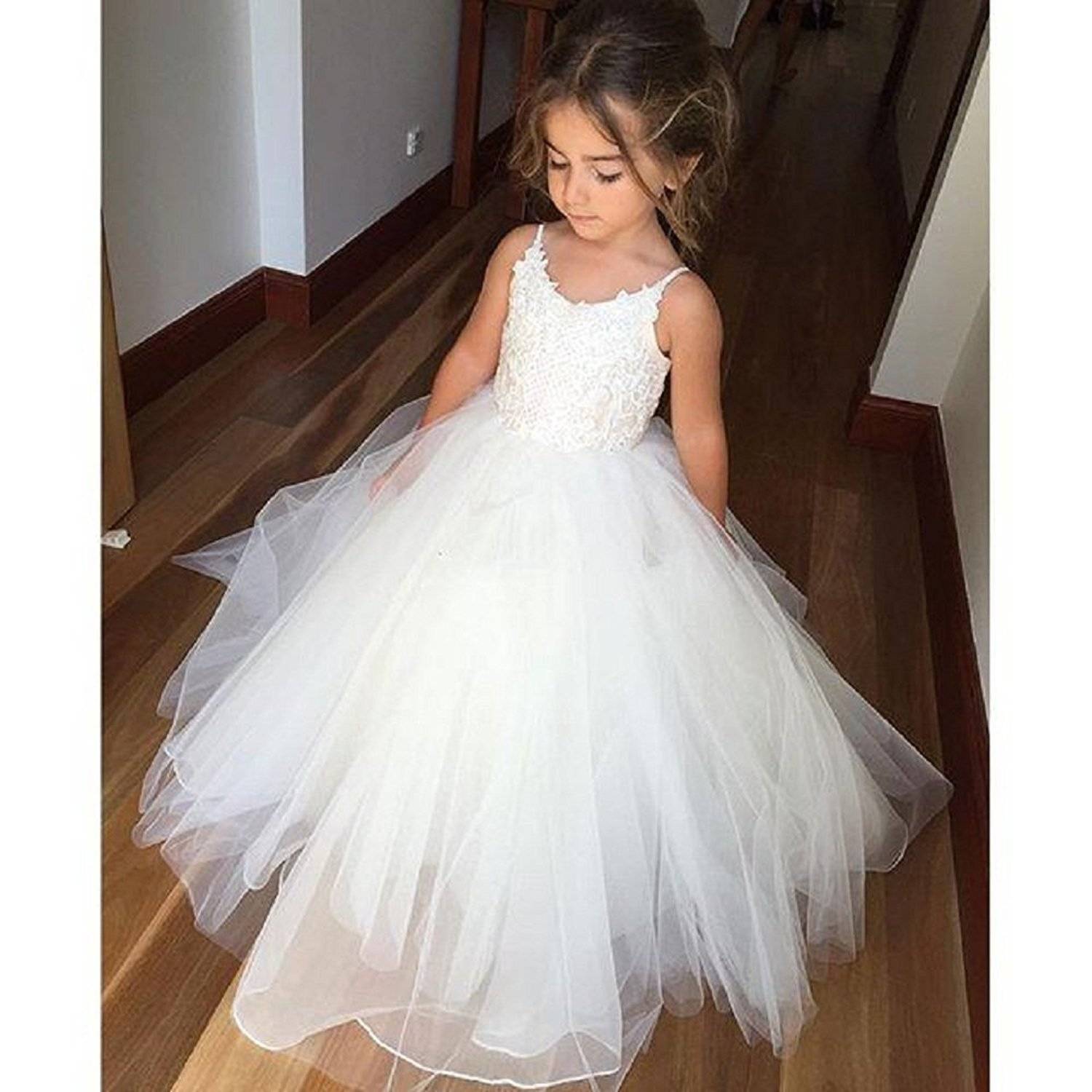 Cross -border European and American children's wedding ceremony