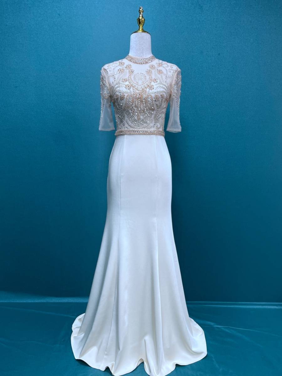 Simple and thin short -sleeved fishtail temperament evening dress