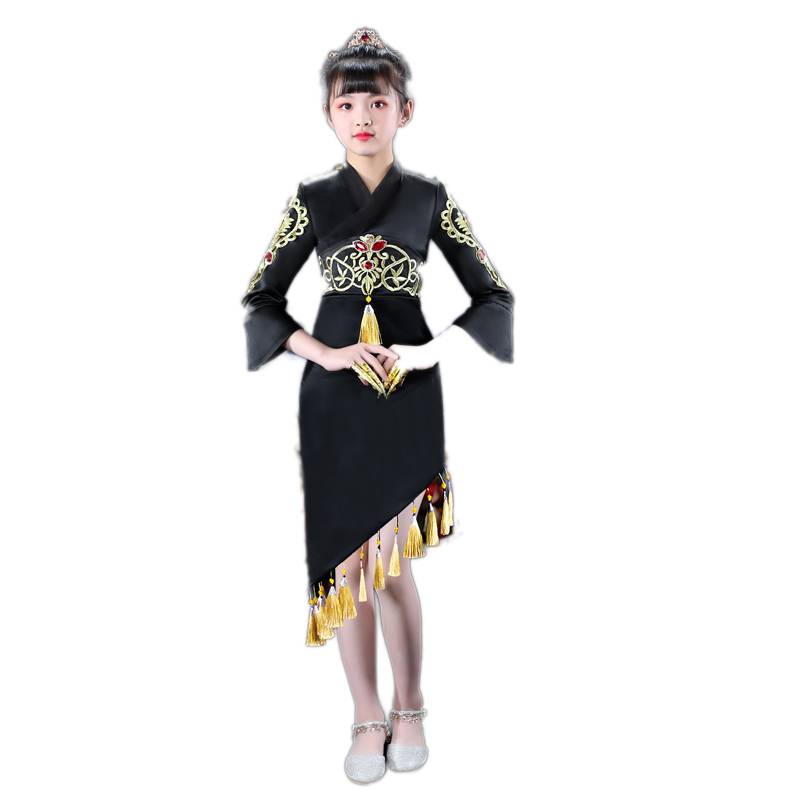 Rental girl black gold cloak China