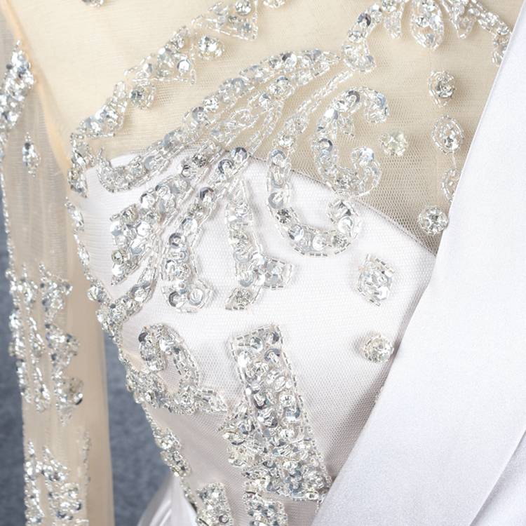 Light luxury long -sleeved evening dress host performing temperament temperament