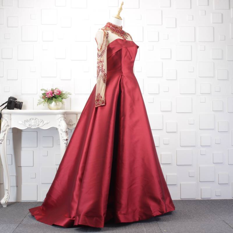 High -end long -sleeved beaded night dress puffing skirt banquet show show long skirt party party hosted long skirts toast