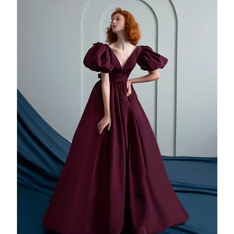 Evening dress 2024 new V -neck long high -end high -end