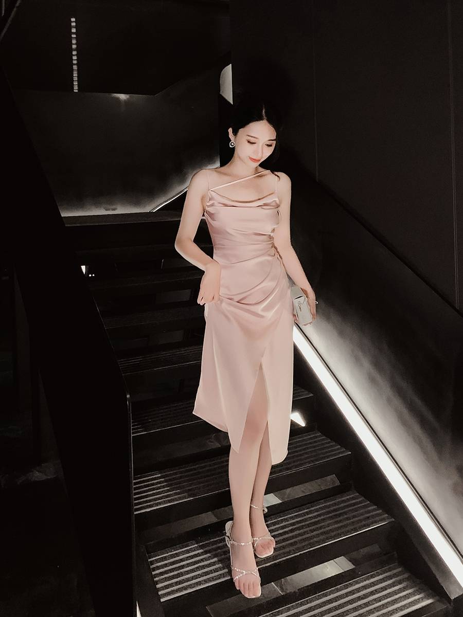 Evening service female light luxury niche banquet ladies dress