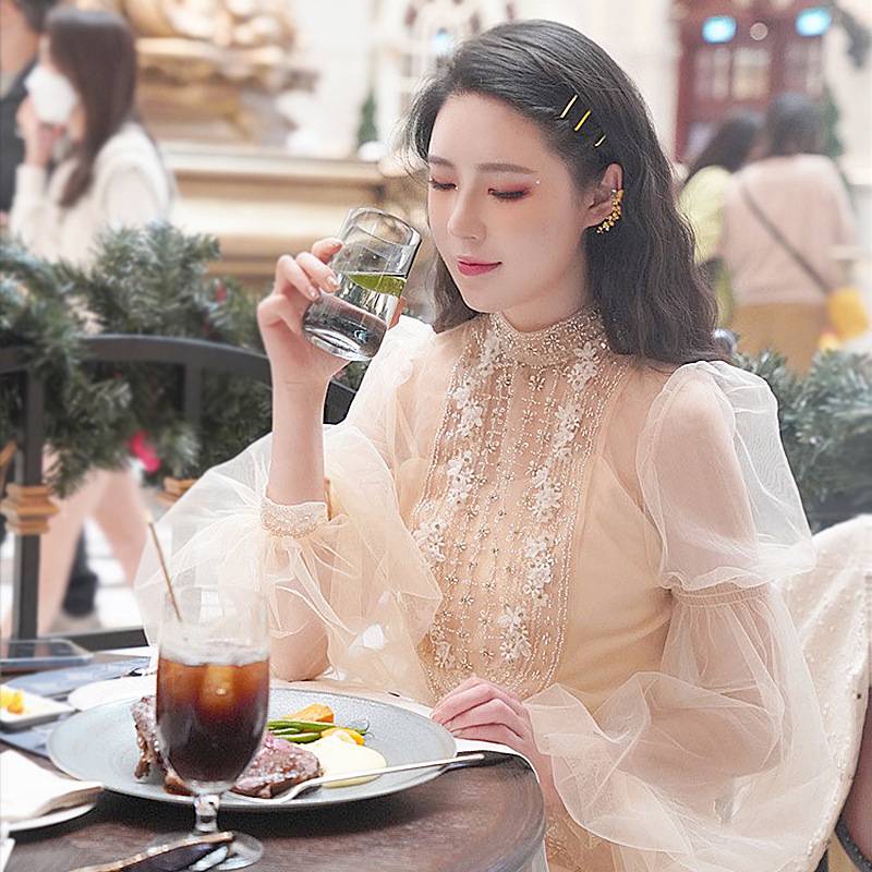 French senior celebrity banquet birthday dress