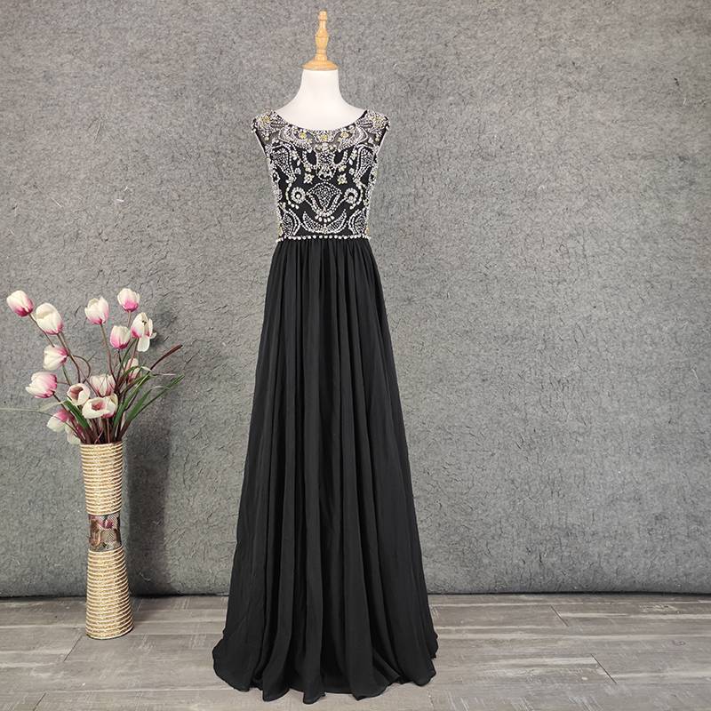 Bargaining Beads Large -size Chiffon Dress Woman Lamous Long Fold