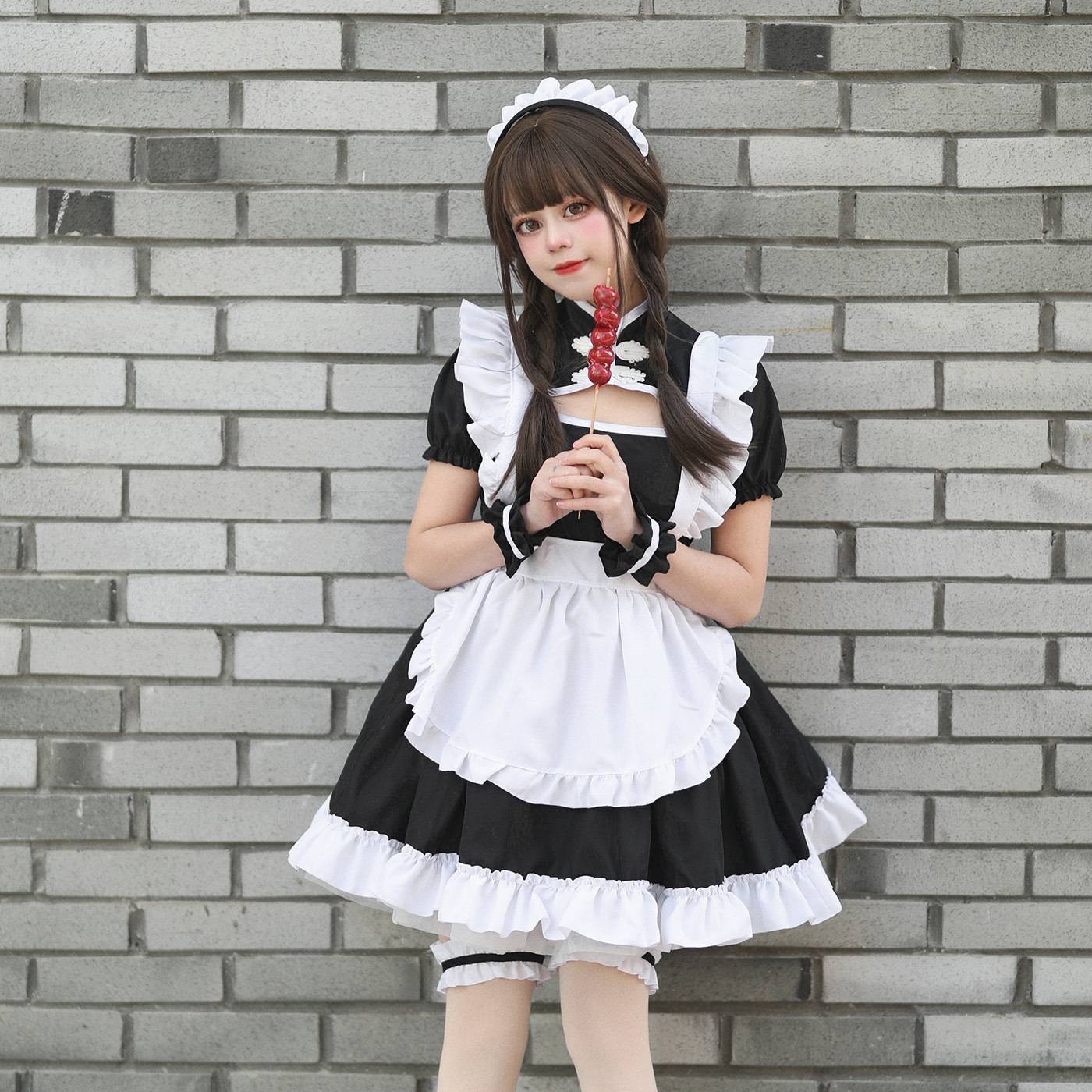 Black and white Chinese style pure desire cheongsam maid clothing COSPLAY performance service big size maid