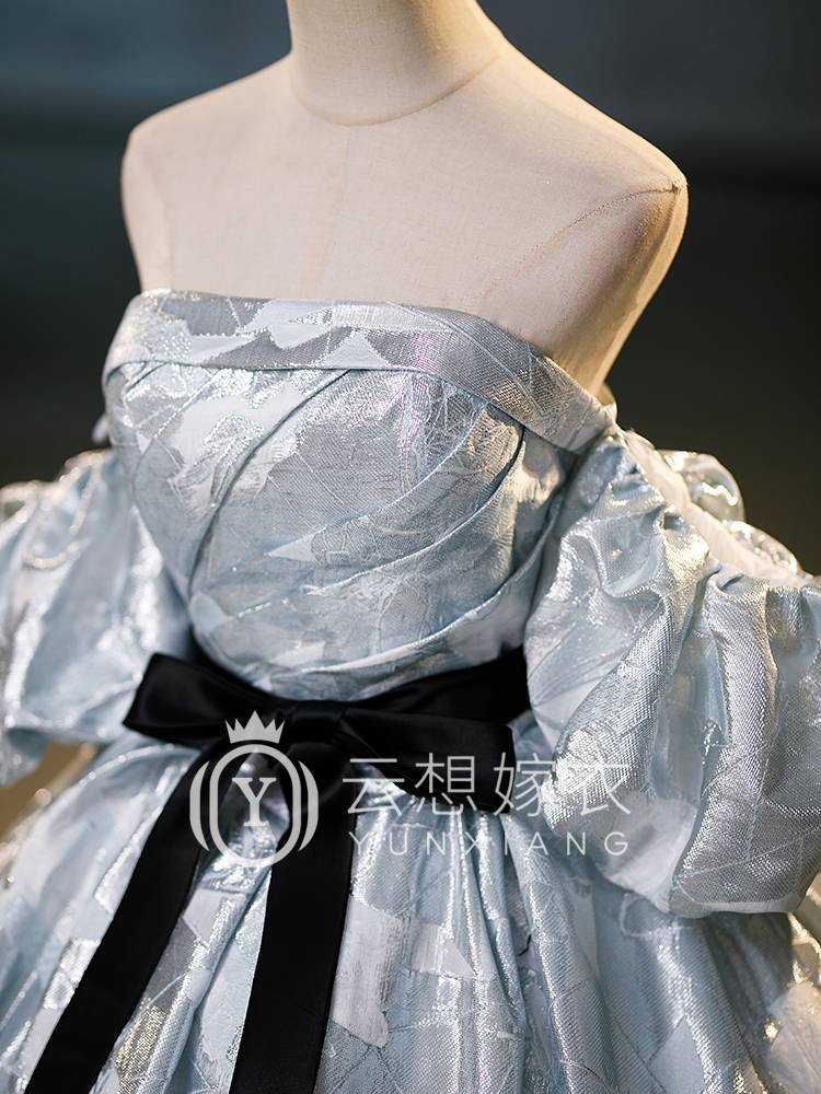 Tube top dress women's banquet high -end temperament art test