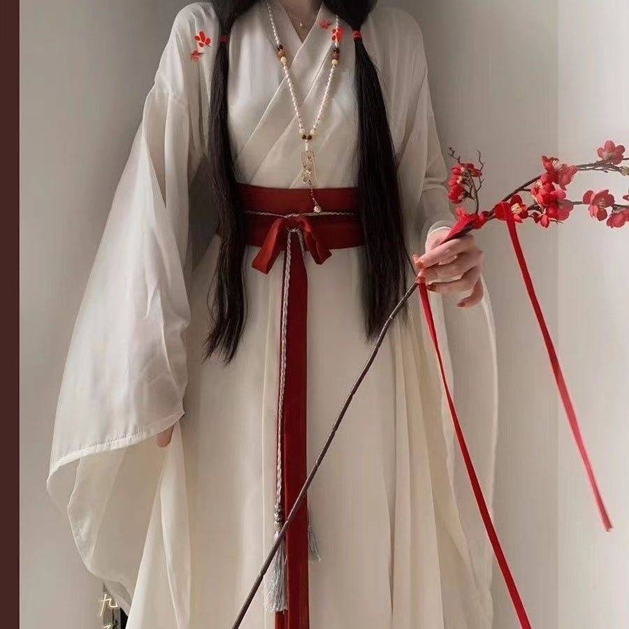 Nirvana restored the northern and southern dynasties, the northern and southern dynasties were thin and thin, Wei and Jin women's big sleeve national style Han clothes surrounding skirt annual meeting dance service rental