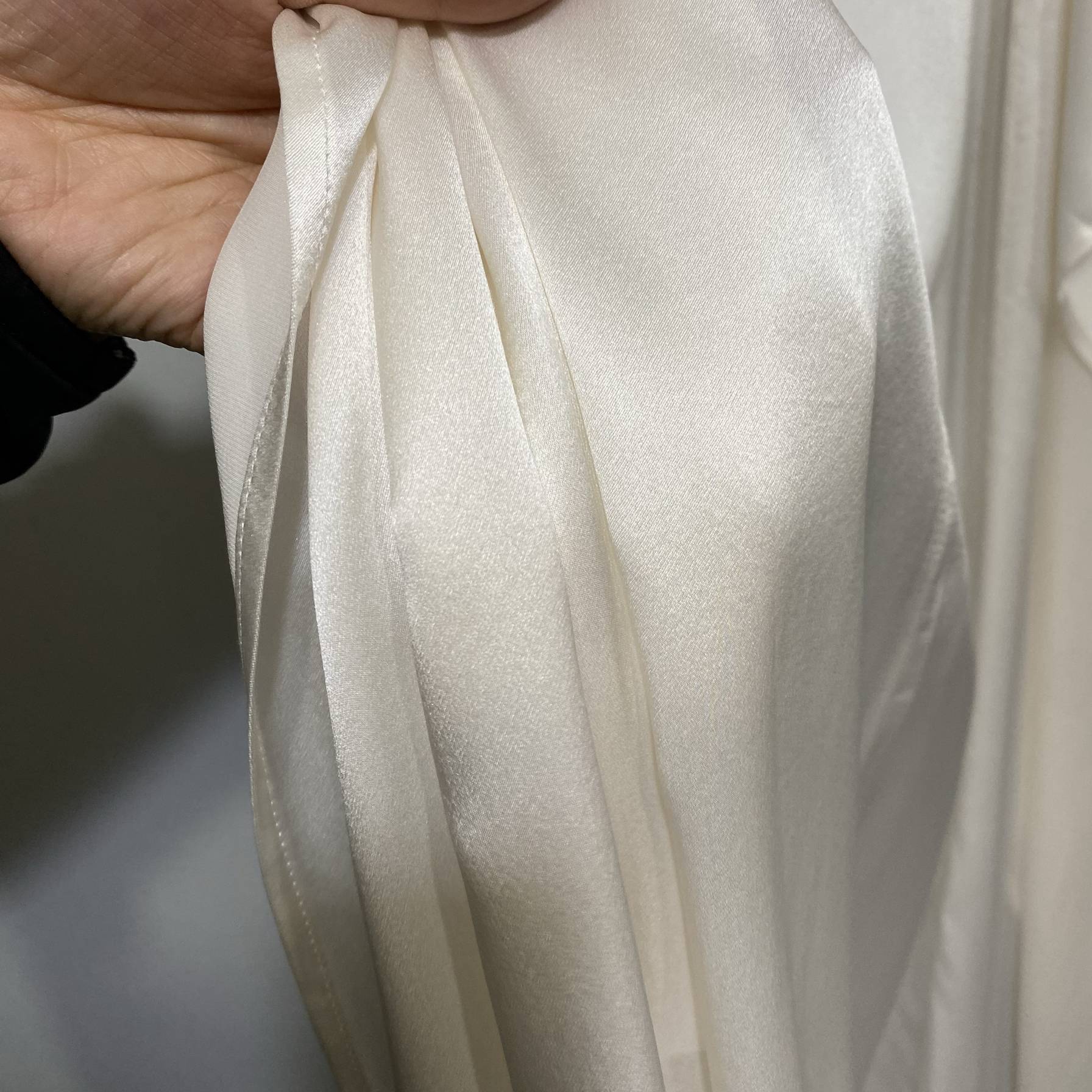 Tail single -cutting design feels loose straight dresses, niche sexy