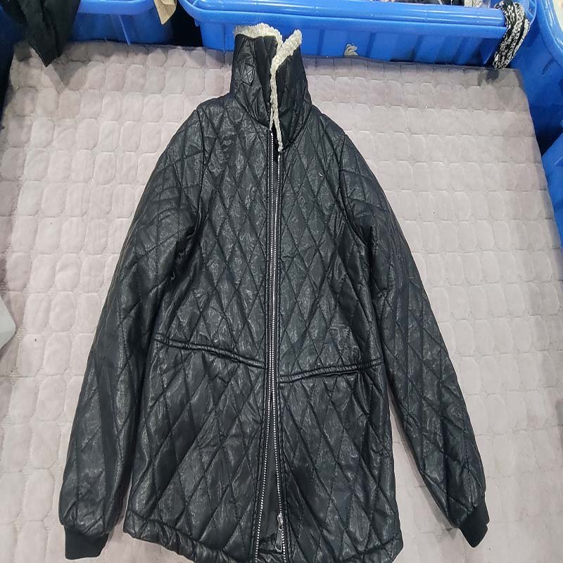 Leather fleece Hot Sale women Slim Leather Jacket Top Quality Warm Fashion Cool Coats Outwear used clothes