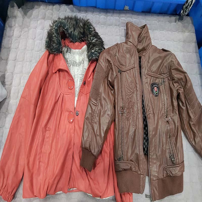 Leather fleece Hot Sale women Slim Leather Jacket Top Quality Warm Fashion Cool Coats Outwear used clothes