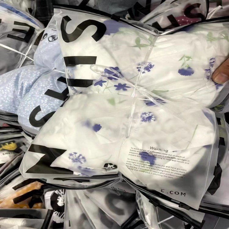 Clearance dress Wholesale Random delivery dress Mixed inventory Clothing second hand clothes