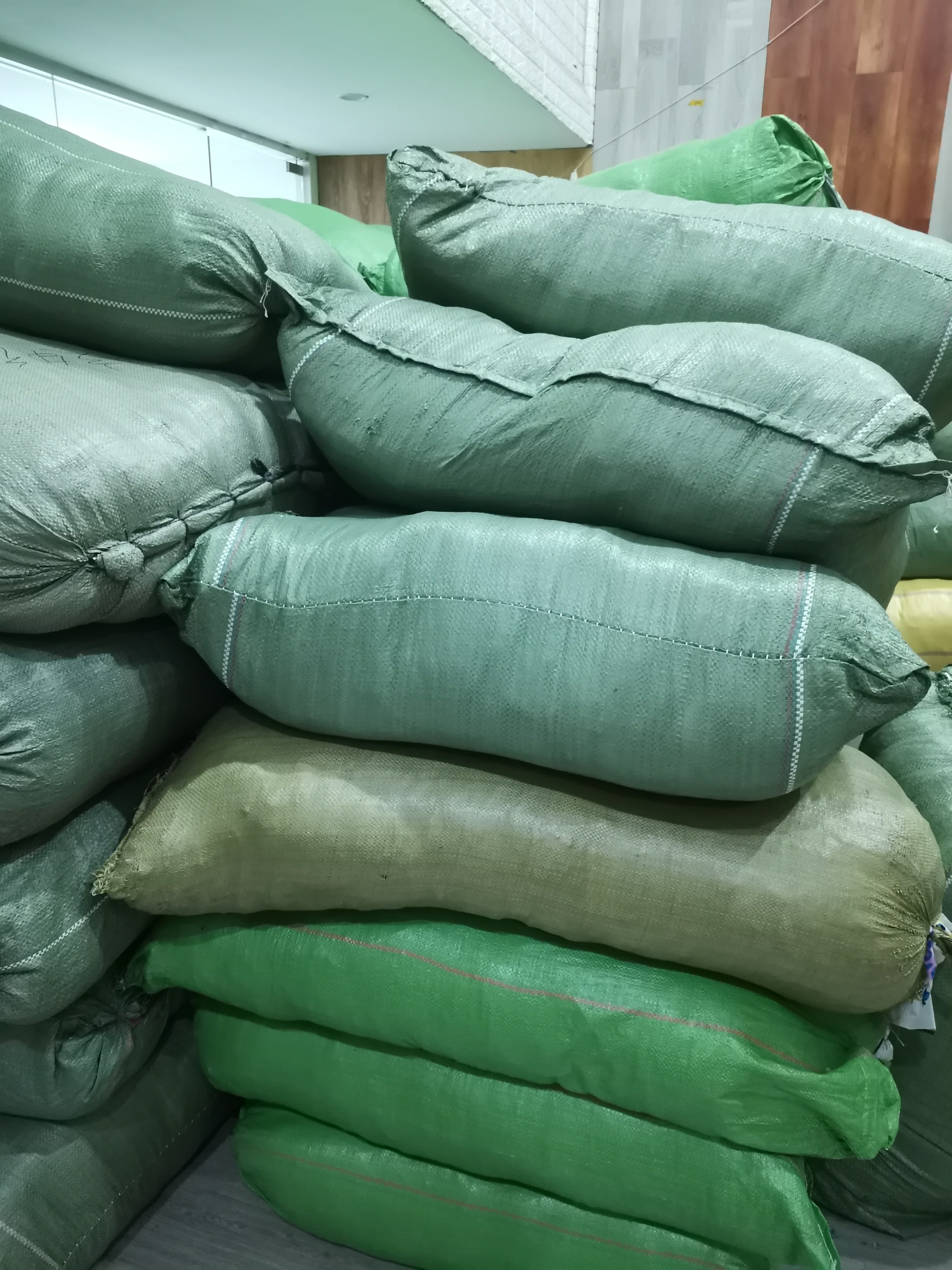 Wholesale Used Clothes The Cheapest Used Clothes Random Style Used Clothing Bales Clearance Treatment