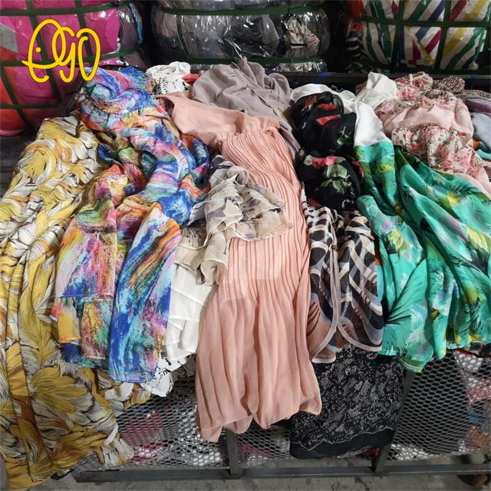 Used Ladies Silk Dresses Second Hand Ladies Silk Dresses in Bales Used Summer Clothes Wholesale Cheap Clothing Supplier