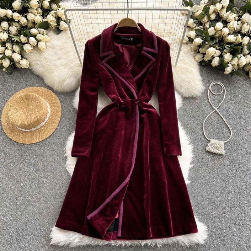 Wholesale 2023 Summer European and American Style Dress V-neck Waist Waist Slim Print A-line Large Swing Women's Dress