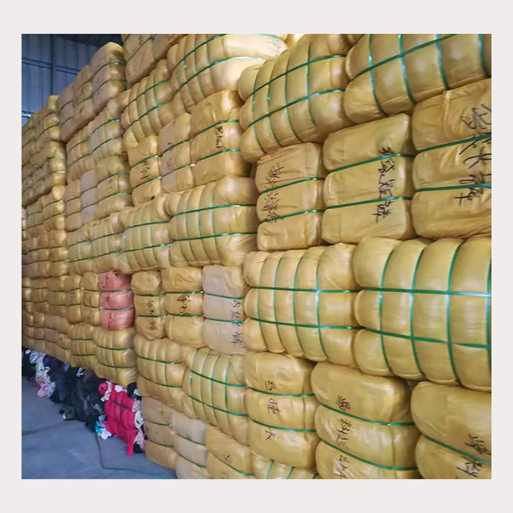 New Fashion Clean And Low Branded Bales Of Used Clothes, 2021 New Good Good Condition Baling Machine For Used Clothes