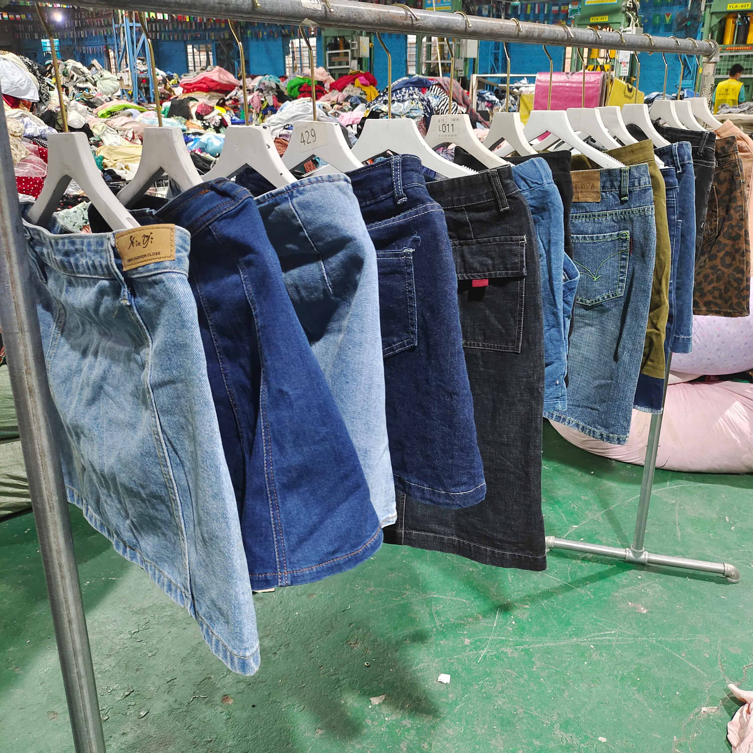 High Quality Branded Bea Women Second Hand Clothing used skirts Korean Used Clothes bales