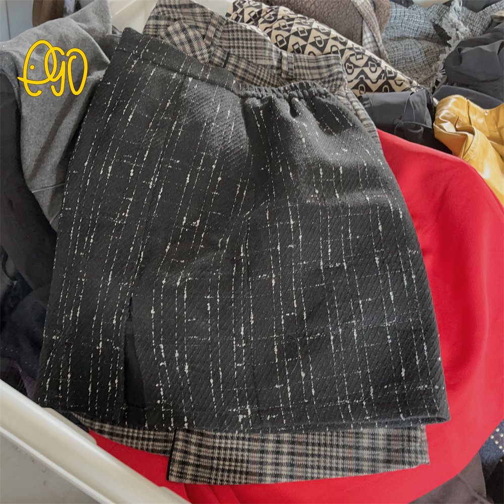 Wholesale Used Ladies Cotton Skirts Second Hand Women Cotton Skirts Used Lady Clothes in Bales Mixed Used Clothes Winter Clothes