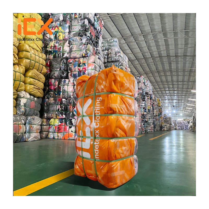 Second Hand Clothes Bales For Sale In South Africa, Dubai, And By Kg
