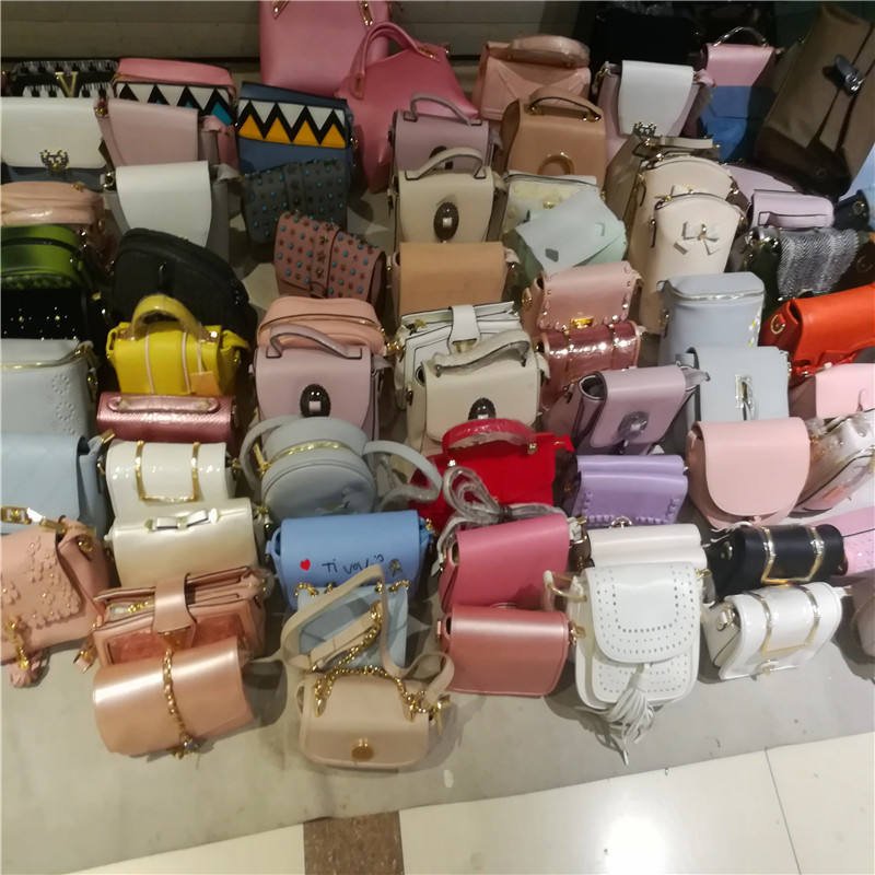 Wholesale Brand Used Bags Shoulder handbag womens used clothes Assorted Women Bags