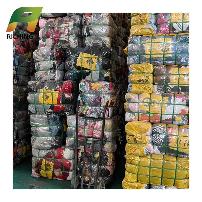 A grade used second hand clothing bales 100kg and prices from uk grade one