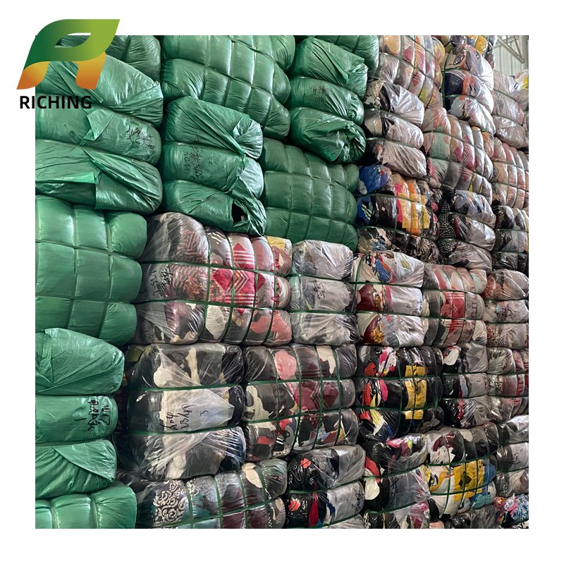 A grade used second hand clothing bales 100kg and prices from uk grade one