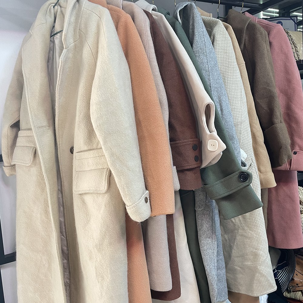 Mixed Second Hand Clothing Brandnew Used Winter Clothes For Women Wholesale