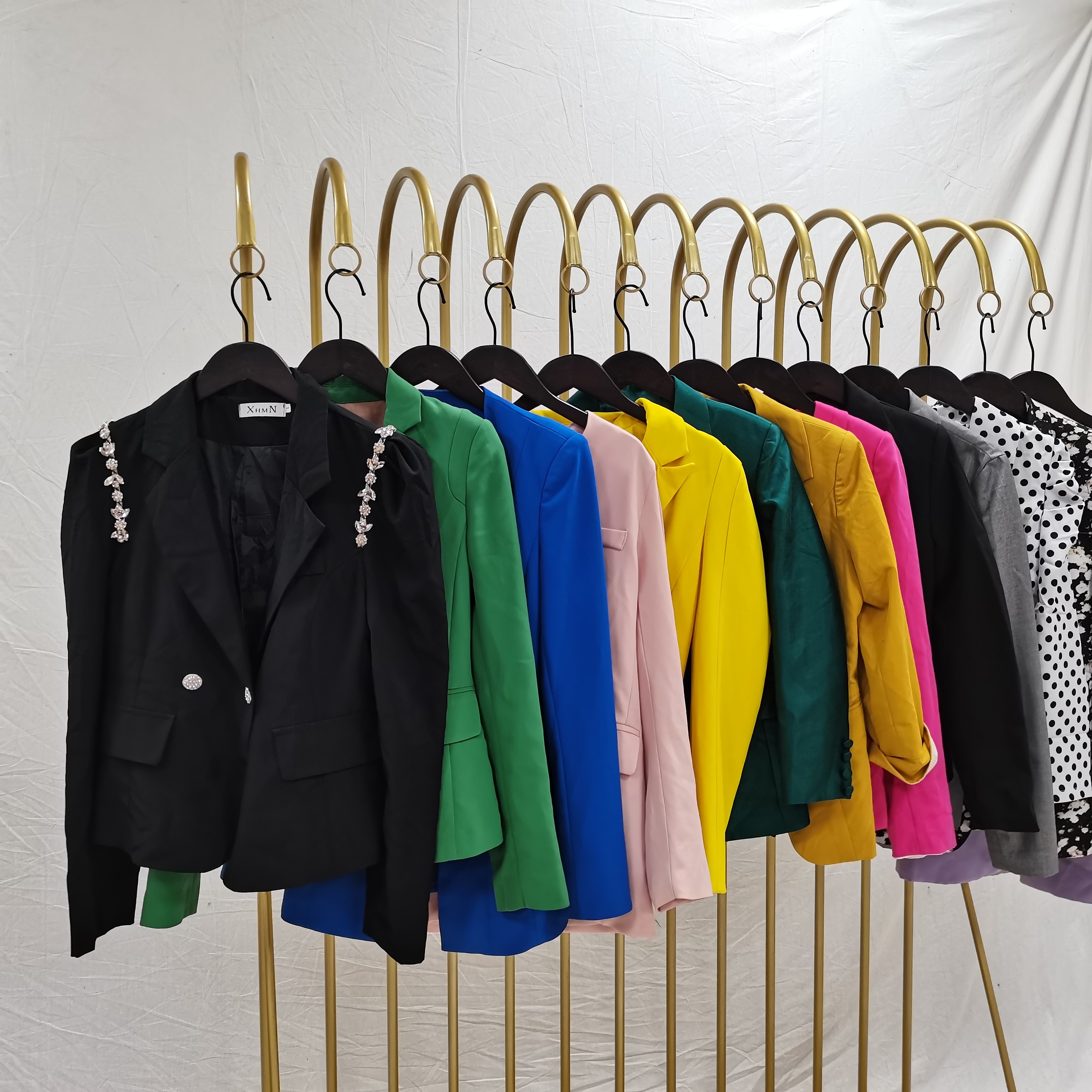Ladies thin suits coats used clothes fashion jacket wholesale clothing supplier second hand clothes jackets