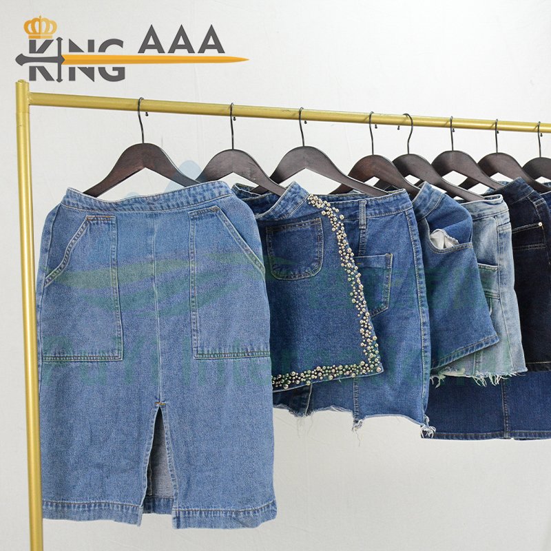 Wholesales Summer Products Sexy Denim Skirt Used Clothes High Waist Mini Ladies Skirts Second Hand Clothing Ukay Bale Supplier