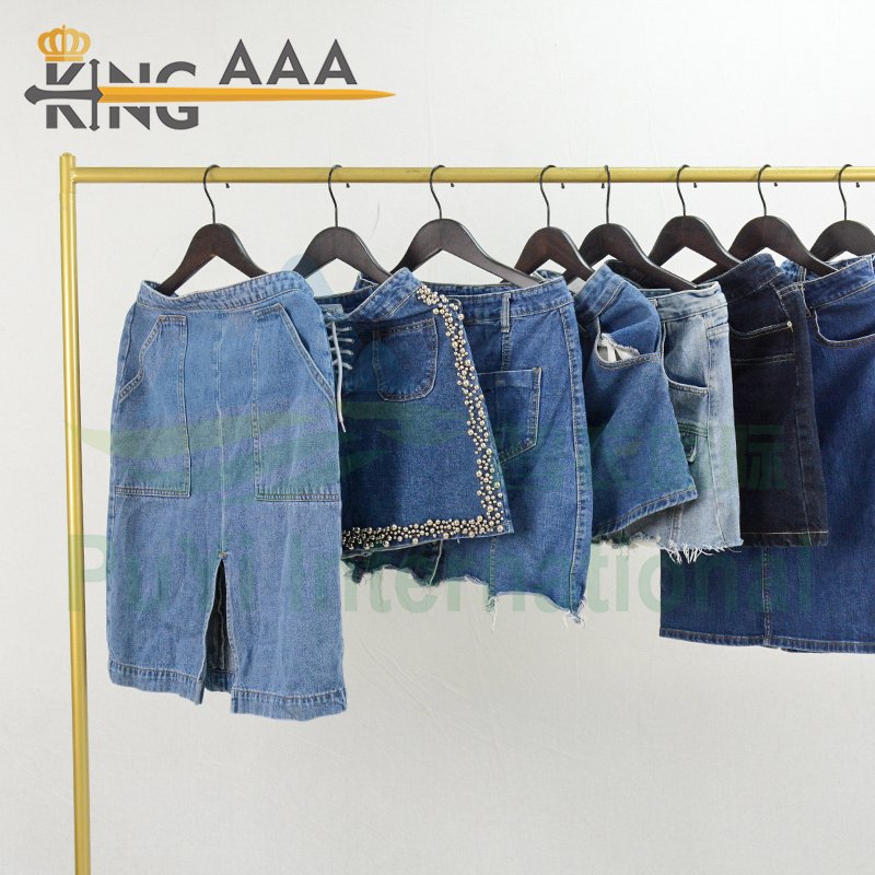 Wholesales Summer Products Sexy Denim Skirt Used Clothes High Waist Mini Ladies Skirts Second Hand Clothing Ukay Bale Supplier
