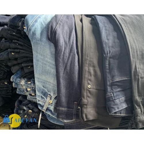 Canada Bale Used Clothes Wholesale Cheap Winter Clothing Bale/ Branded Second hand Clothes Worldwide Sale