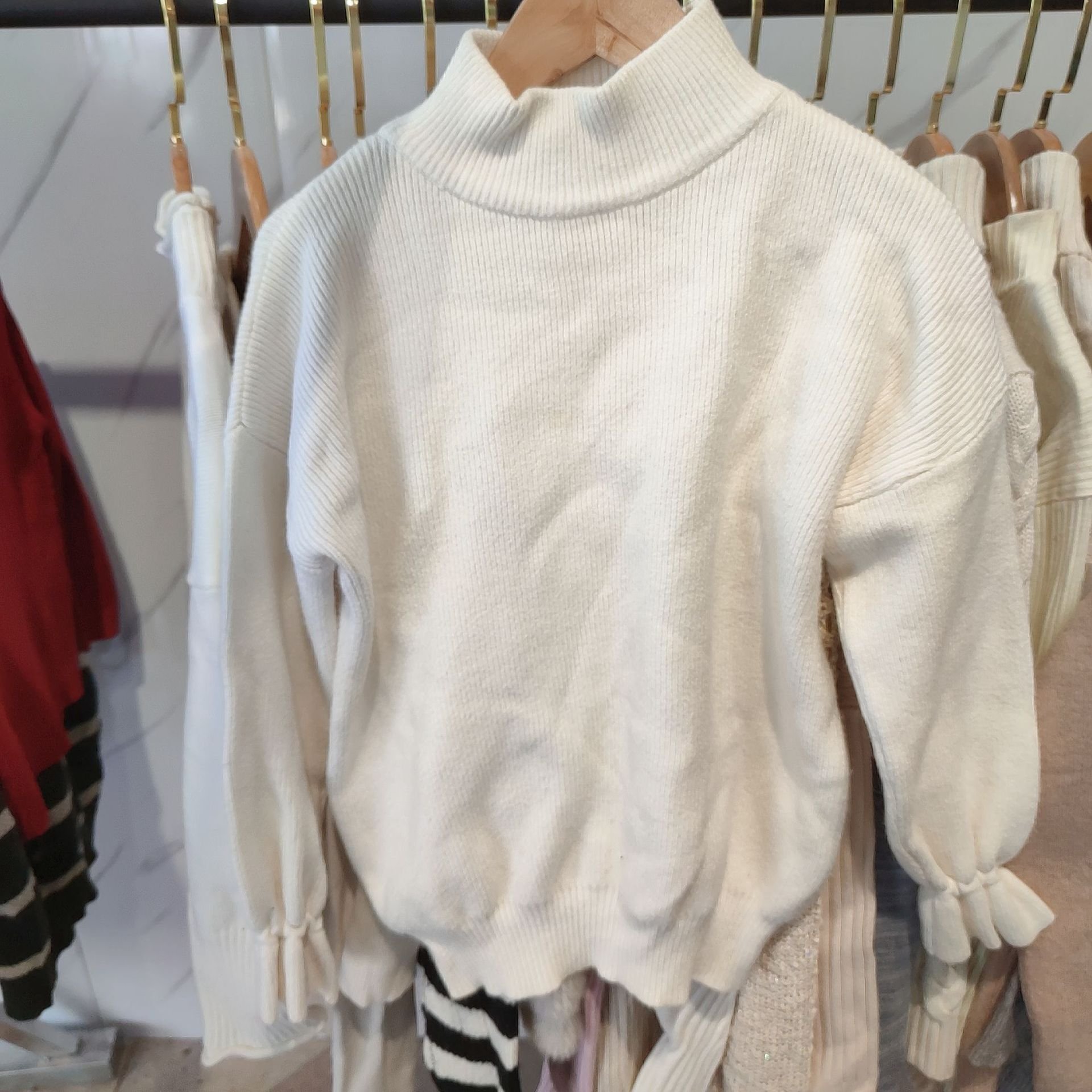 Mixed Size Color Autumn Winter Women Used Clothes In Bales Uk Second Hand Used Clothing Ladies Sweaters