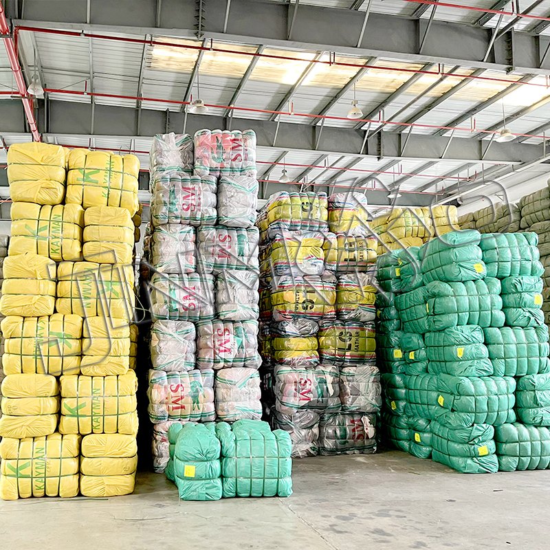 supplier stock cqs bea code bale yellow paper summer cheaper grade B t shirt used clothes for Men mixed bales