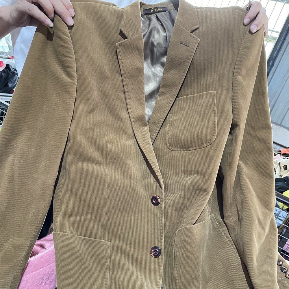 High Quality Men's Winter Jackets Old Winter Clothes Cheap Mixed Used Clothing-Silk Polyester Clean Colorful Adults 45kg