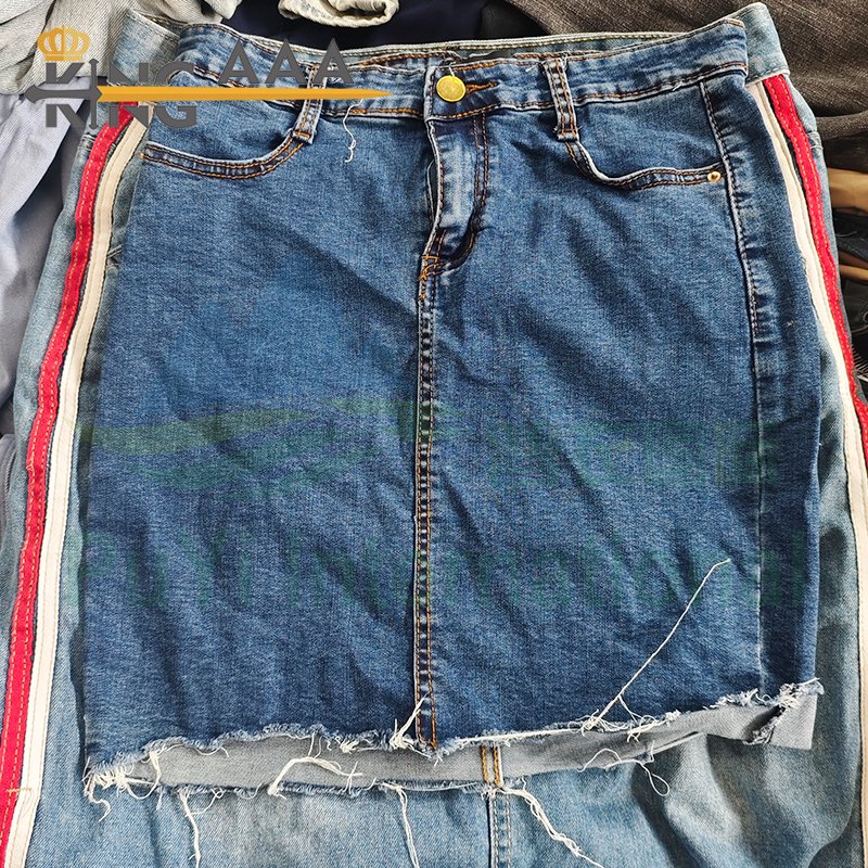 Wholesales Factory Mini Ladies Denim Short Skirts Used Clothes Summer Style Hot Girl Style High Waist Design Second Hand Clothes