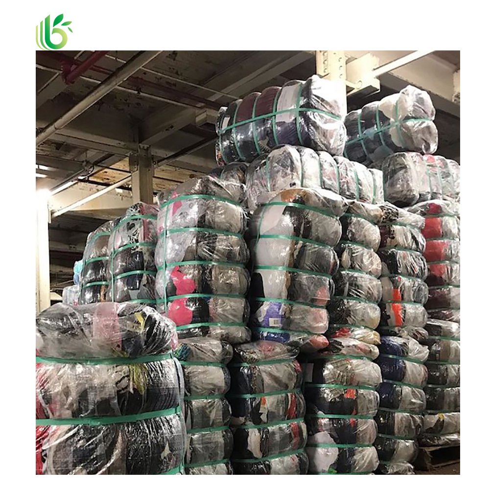 The weight of the mixed package is from 45 kg to 100 kg, A Grade Pallets Of Used Clothes