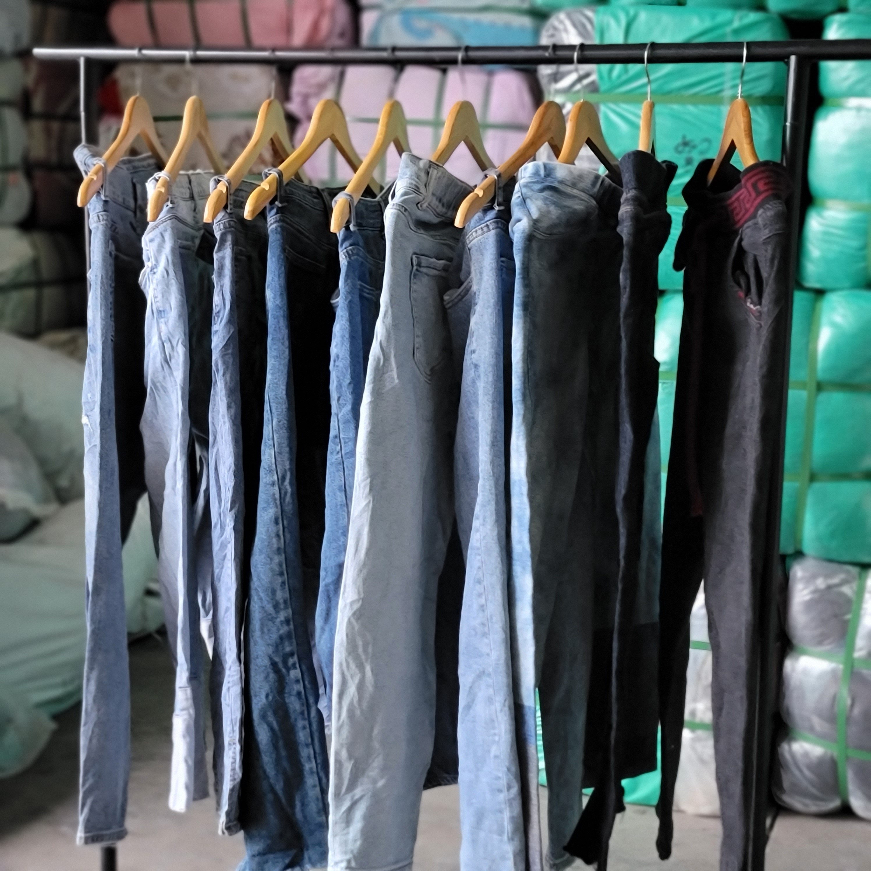 Hot Sale Fashion Women Casual Used Clothing Pencil Denim Jeans Pants Second-Hand Ladies Jeans Pants