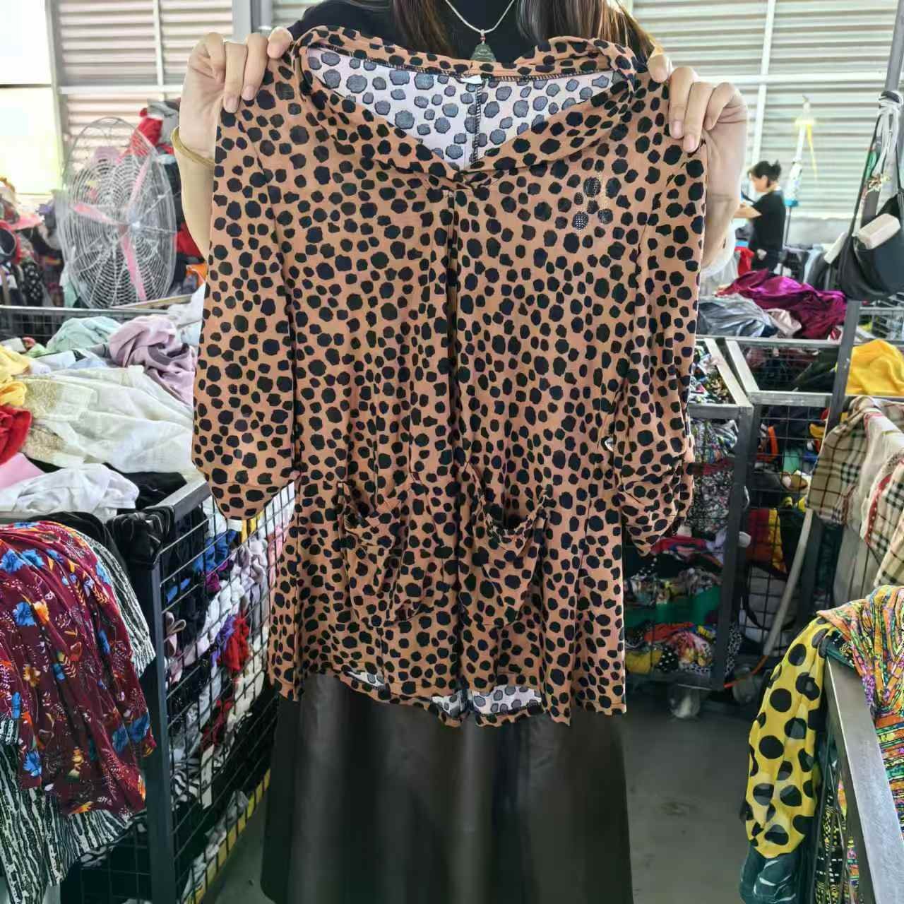 Used Clothes Bales For Lady Second Hand Old Women Spandex Casual Cotton Blouse Stretch Shirt Summer Mixed uk Philippines