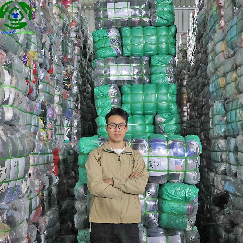 container wholesale bulk apparel stock factory price top quality used clothes for women men kid mixed bales for sale