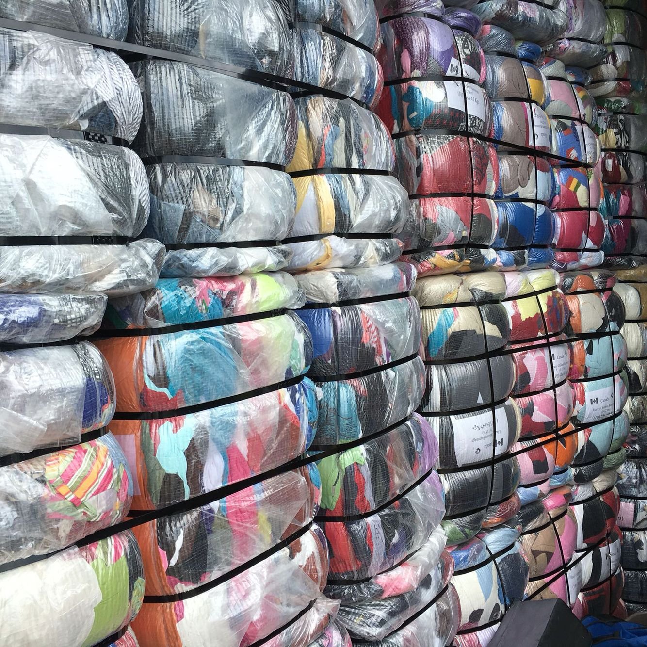 Wholesale Used Clothes Bales UK, Europe And USA | Elegant and Fresh Second Hand Clothes | Best Supplier