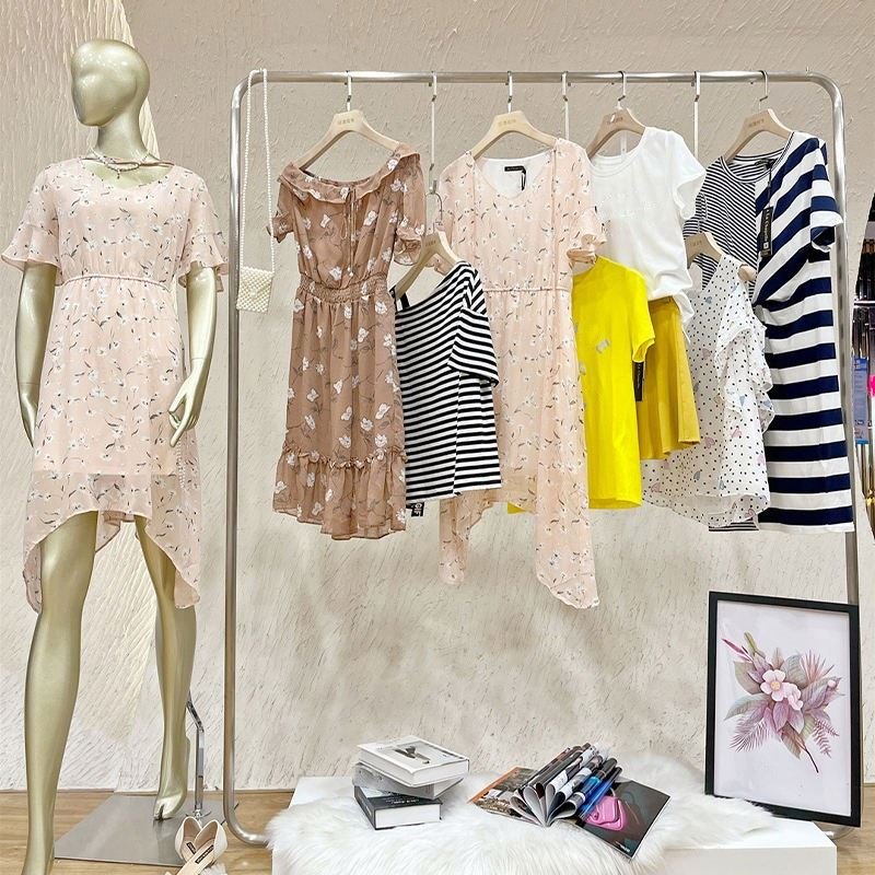 2023 Clearance Wholesale Brand Stock Clothing Womens Used Clothes Casual Dresses