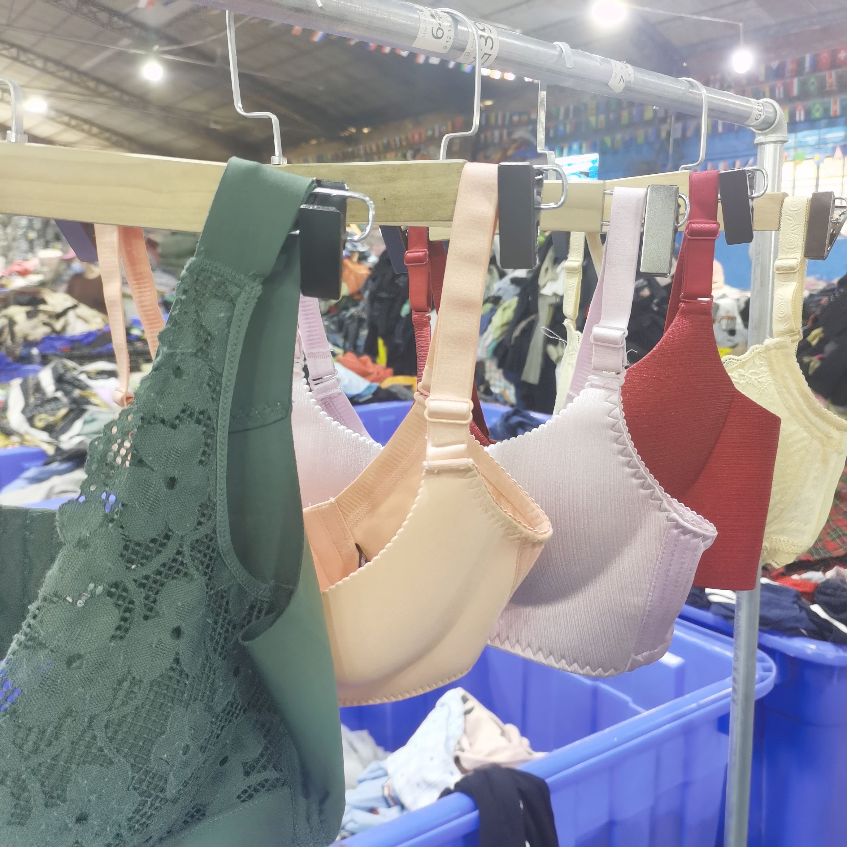 2023 top grade women's underwear bra fashion plus size women bra bales used clothes branded used clothing bale