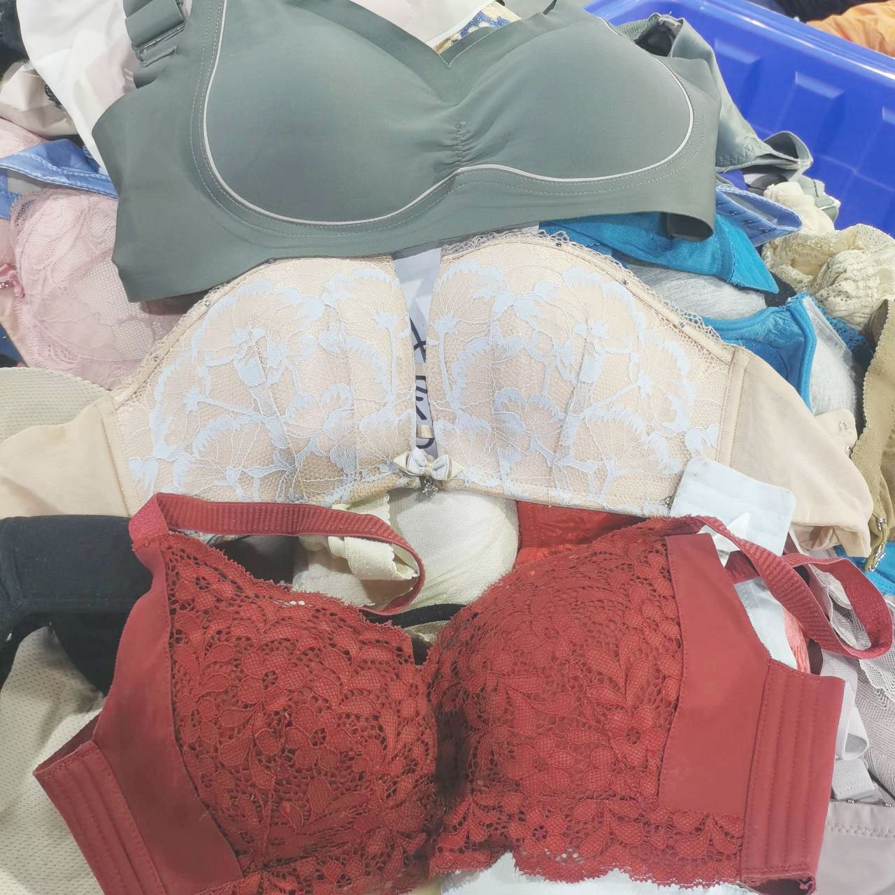 2023 top grade women's underwear bra fashion plus size women bra bales used clothes branded used clothing bale