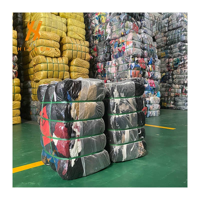 Wholesale of high-quality used men's mixed women's and children's clothing second-hand clothes clean used clothes bales