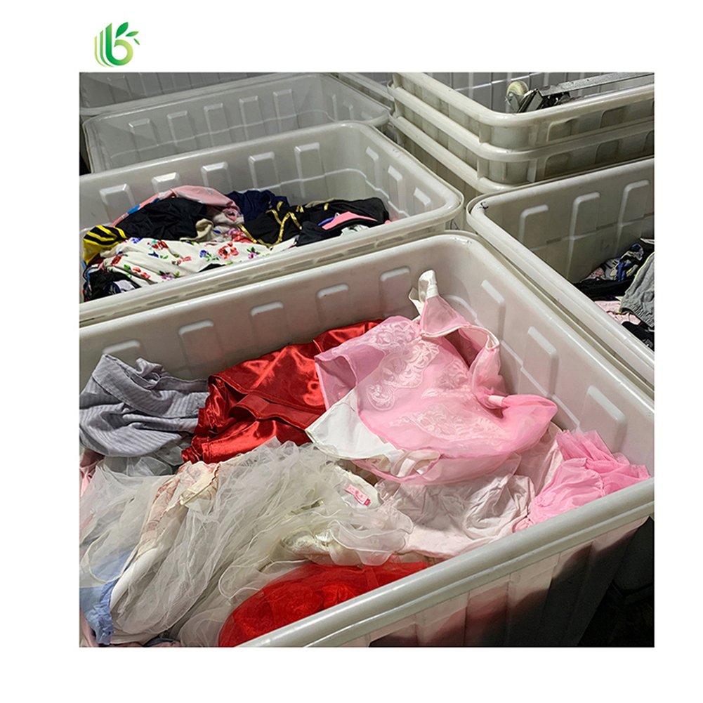 Brilliant Good Branded Bales Clean And Good Developed Cities Materia Korean Used Clothes Bales Second Hand Clothing