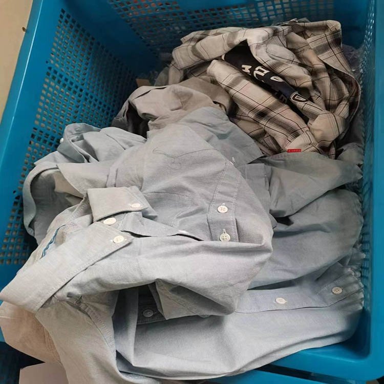 Sell door to door women sort mixed hoodi lady bale summer used clothes second hand bales for Dubi