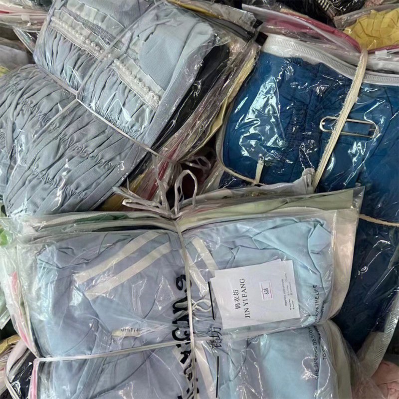 Apparel stock women's used clothes wholesale casual dresses mixed packaging random delivery stock clothes