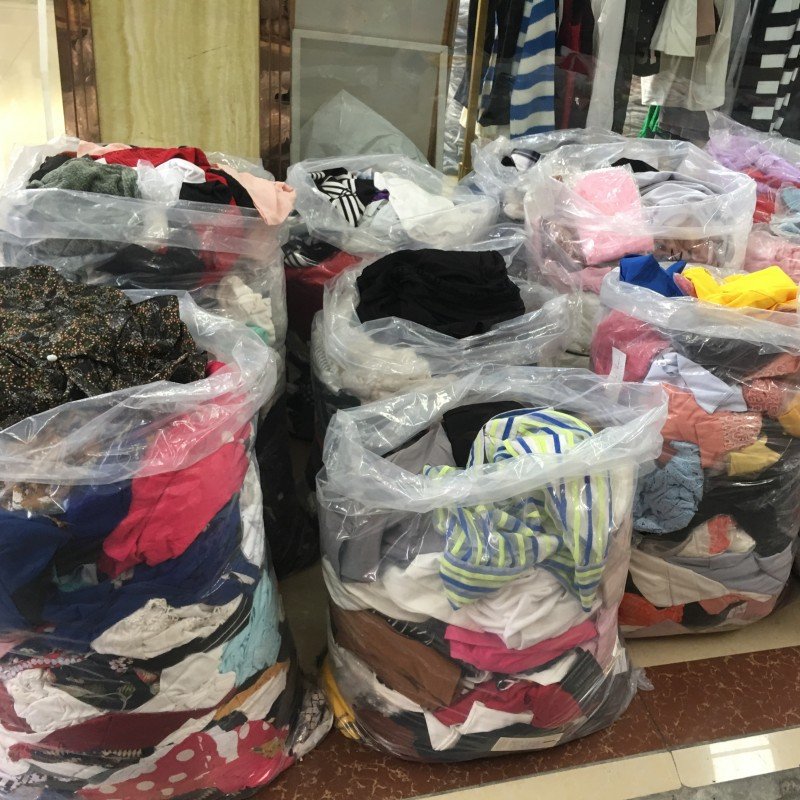 Apparel stock women's used clothes wholesale casual dresses mixed packaging random delivery stock clothes