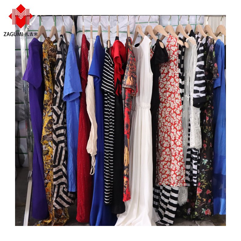 Hissen Preloved Branded Clothes Preloved Branded Clothes Long Coat Croptop Bundle Of Clothes Used In Argentina And Georgia